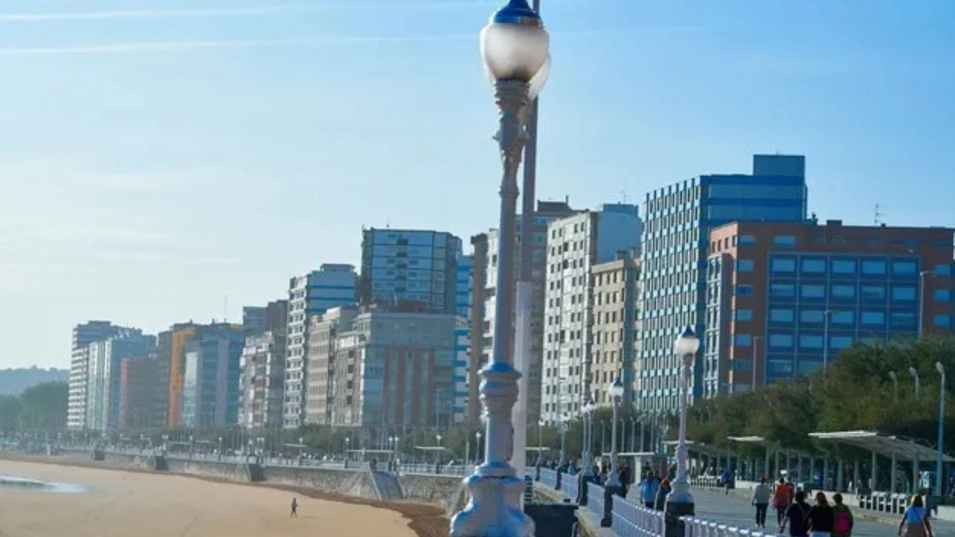 Paseo de la playa de Gijón
